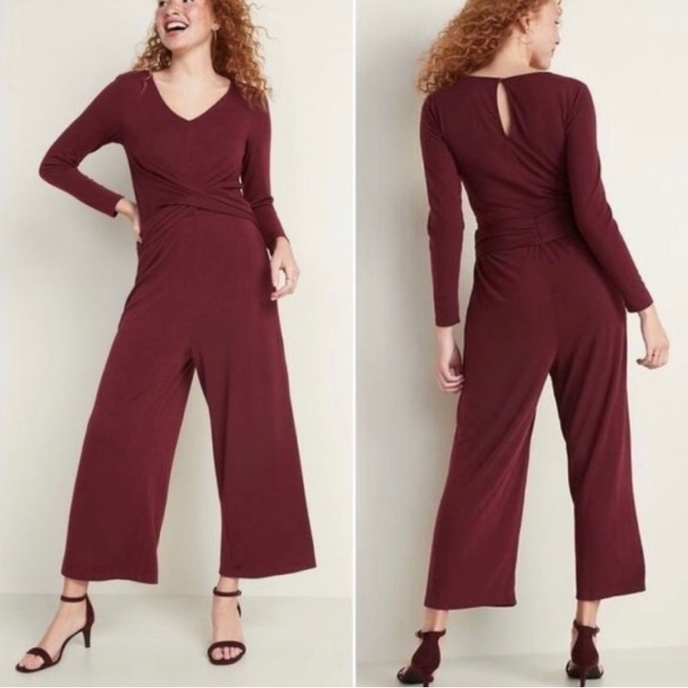 Old Navy Twist Front Long Sleeve Stretch Knit Maroon Jumpsuit